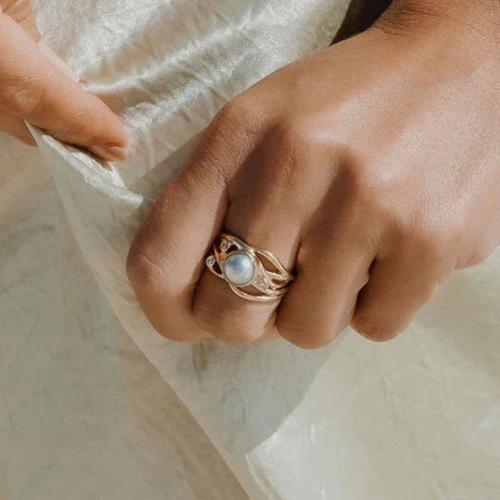 Black Pearl Ring with Diamonds