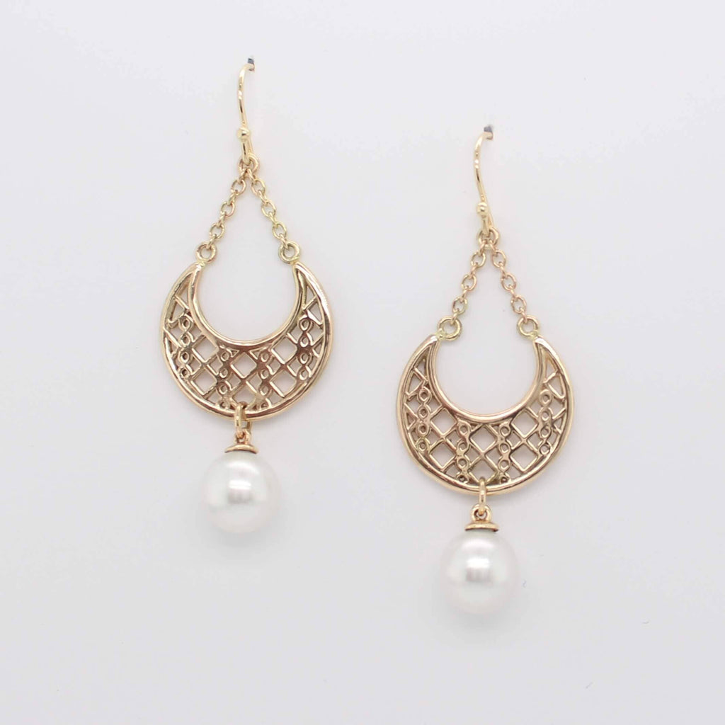Moroccan Drop Earrings in Yellow Gold with South Sea Pearls